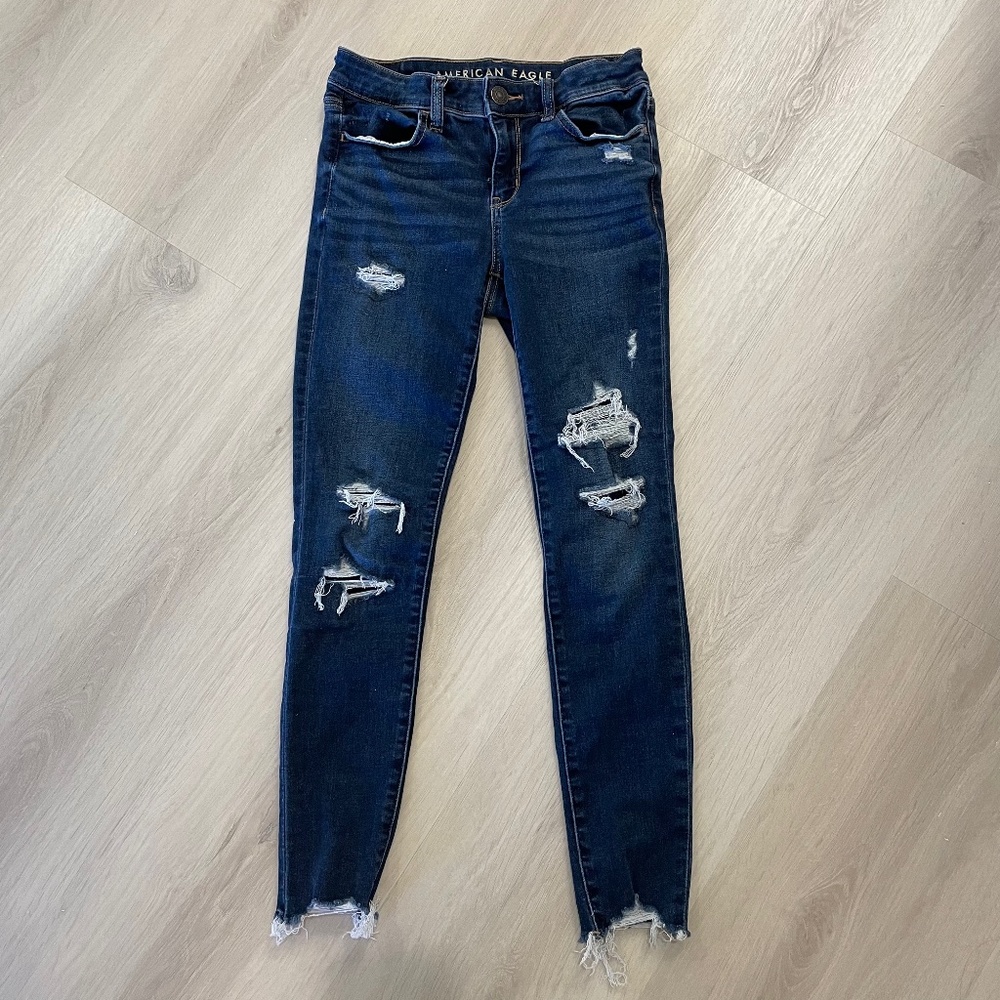American Eagle Next Level Stretch Patched Rip Jegging (24/Short)